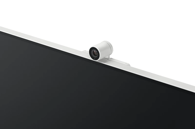 32" M8 Smart Pink UHD Monitor with Smart TV Apps and mobile connectivity  (Online Exclusive)