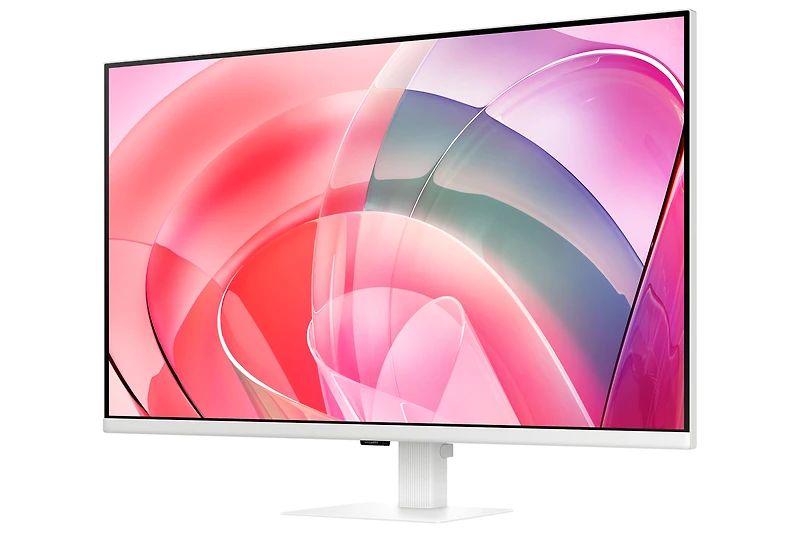 32" ViewFinity White S7 S70D UHD Monitor (2024) | Samsung Canada