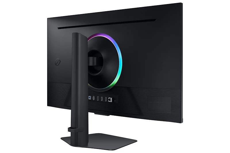 32" Odyssey G7 G70D UHD 144Hz Gaming Monitor | Samsung Canada