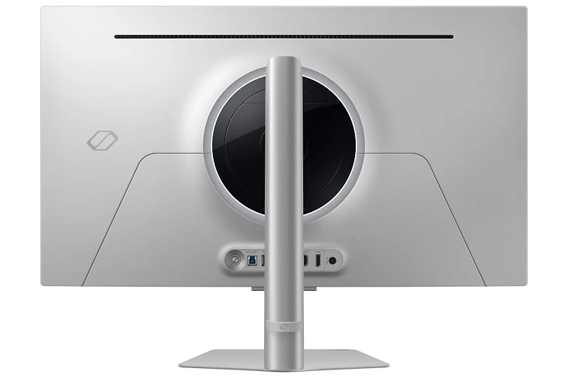 32 Inch Odyssey OLED G8 G80SD UHD 240Hz Gaming Monitor (2024) | Samsung Canada