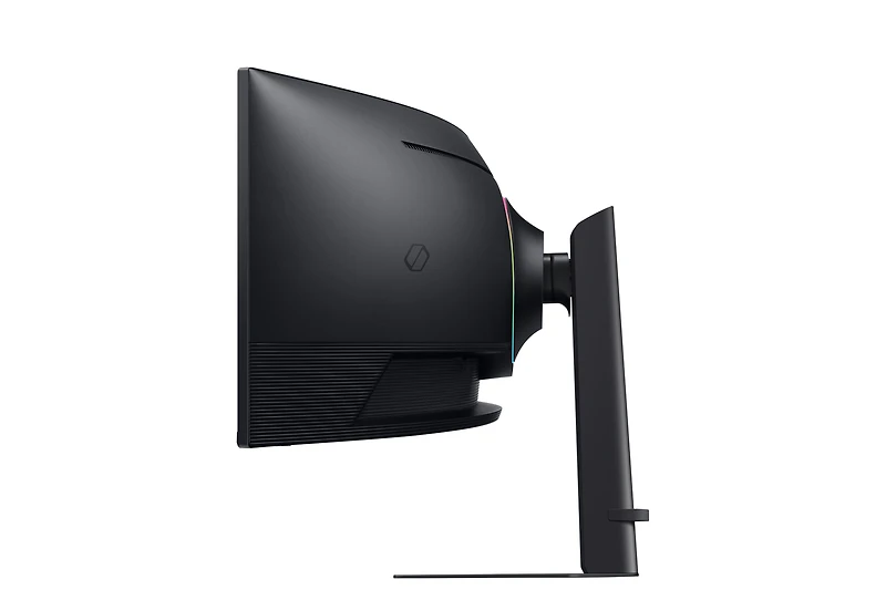 49" Odyssey G9 Gaming Monitor with 240Hz Refresh Rate | Samsung Canada