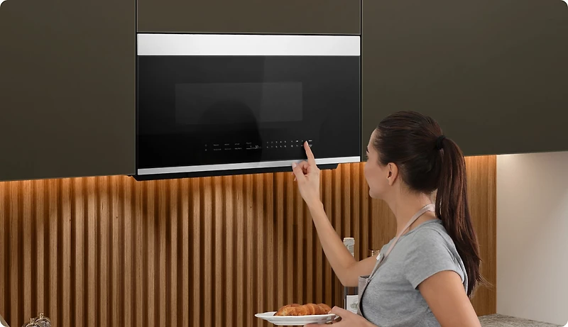 2.1 cu.ft Smart Over the Range Microwave with Cook, Simple Clean Filter™ | Samsung Canada