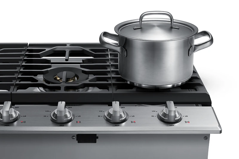 30" Smart Gas Cooktop with 22K BTU Dual Power Burner | Samsung Canada