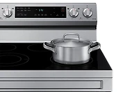 30" 6.3 cu. Ft. Smart Electric Freestanding Fan Convection Range with Air Fry | Samsung Canada