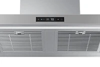 30” Bespoke 7 Series Hood with Triple Air Sensor | Samsung Canada