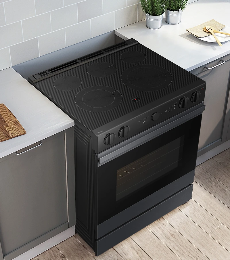 6.3 cu.ft. Electric Slide-In Range with Air Sous Vide | Samsung Canada