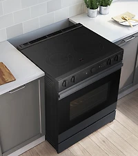 6.3 cu.ft. Electric Slide-In Range with Air Sous Vide | Samsung Canada
