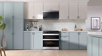 6.3 cu.ft. Electric Slide-In Dual Door Range with Illuminated Knobs | Samsung Canada