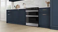 6.3 cu.ft. Electric Slide-In Dual Door Range with Illuminated Knobs | Samsung Canada
