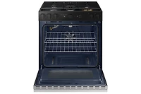 6.0 cu.ft. Gas Slide-In Range with Smart Oven Camera | Samsung Canada