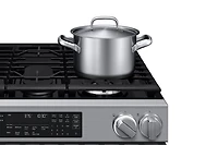 Gas Slide-In Range 90H Flex Duo™ | True Convection with Air Fry Max | Illuminated Precision Knobs 6.0 cu.ft.
