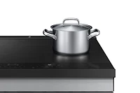 6.3 cu.ft. Induction Slide-In Range with Air fry | Samsung Canada