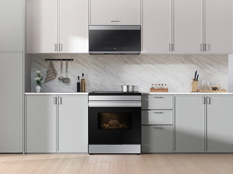 6.3 cu.ft. Induction Slide-In Range with Air fry | Samsung Canada