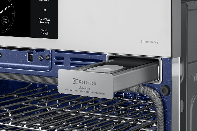 5.1 cu. Ft. Bespoke 7 Series Single Wall Oven with AI Camera, Flex Duo, and Steam Cook | Samsung Canada