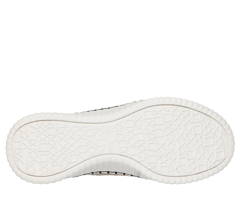 Wilshire Blvd - Breezy Stroll