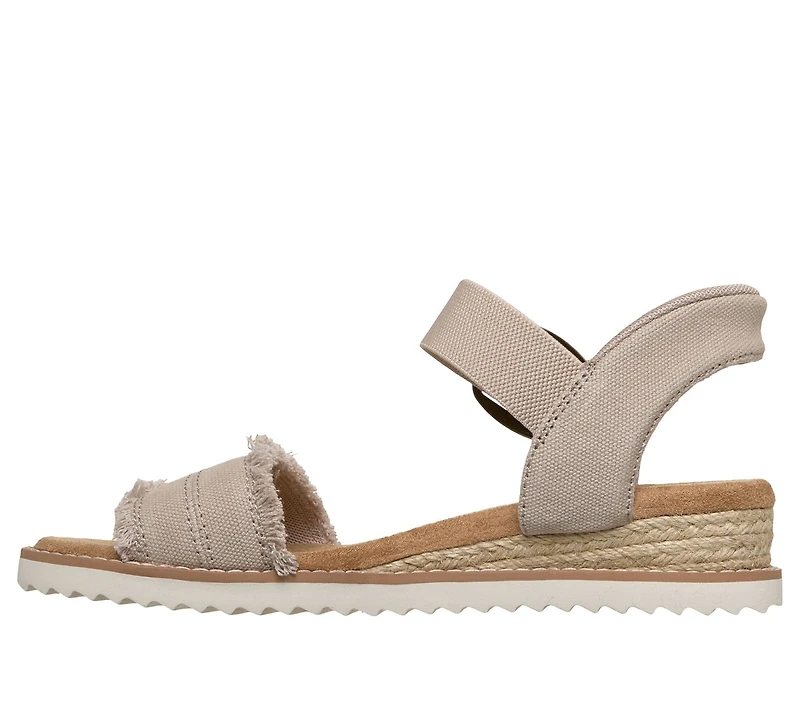 Skechers Slip-ins: BOBS Desert Kiss - Frayed Fun