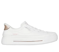 Skechers Slip-ins: BOBS Social