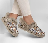 Skechers Slip-ins: BOBS Cozy Kiss - Paw Jams
