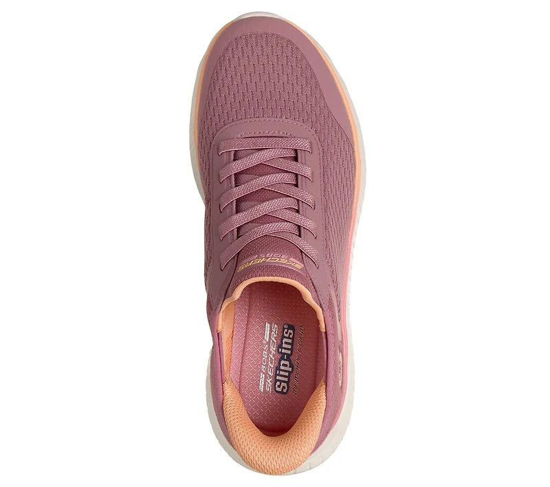 Skechers Slip-ins: BOBS Sport Squad Chaos