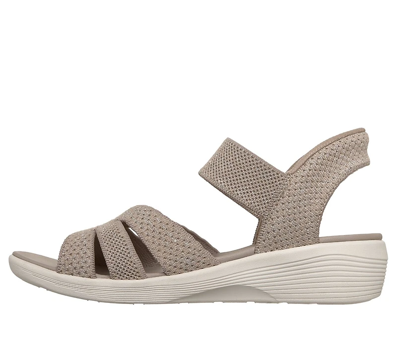 Skechers Slip-ins: Arya - Sparkling Praise