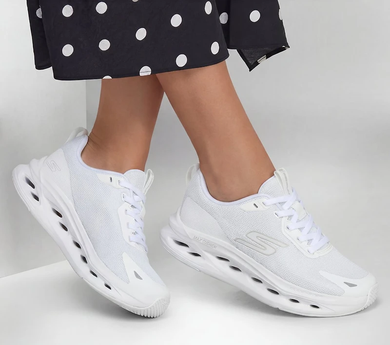 Max Cushioning Glide-Step