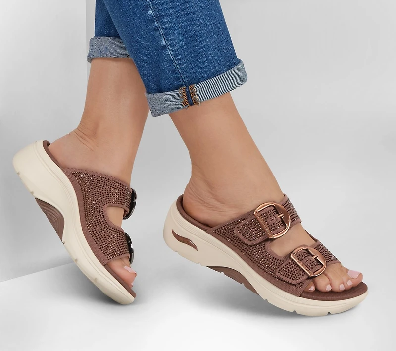 Martha Stewart: GO WALK Arch Fit 2.0 Sandal