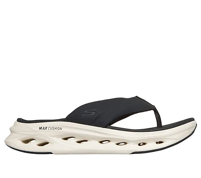 Max Cushioning Glide-Step Sandal