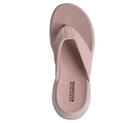 Max Cushioning Glide-Step Sandal