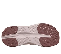 Max Cushioning Glide-Step Sandal