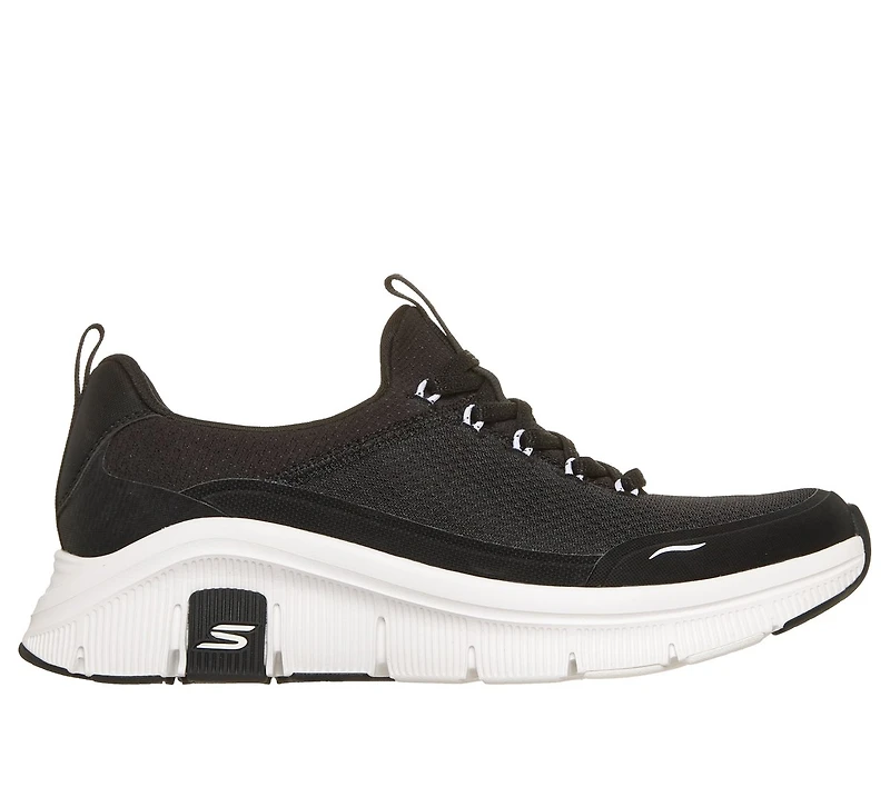 Relaxed Fit: Flex - Bright Motion