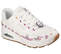 UNO - Between Life and Beyond