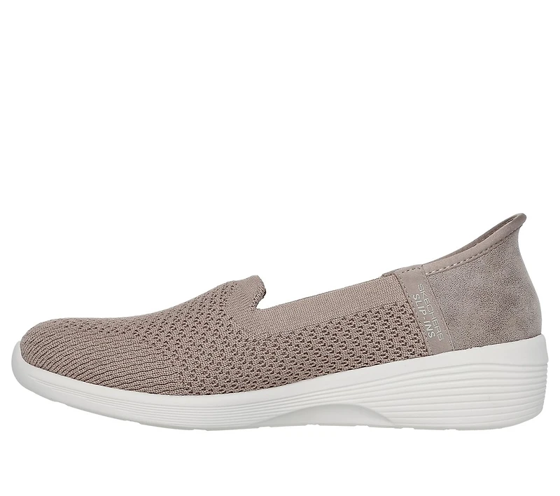 Skechers Slip-ins: Arya