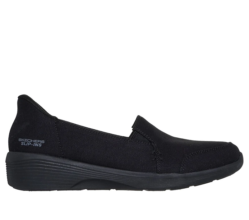 Skechers Slip-ins: Arya - Extraordinary