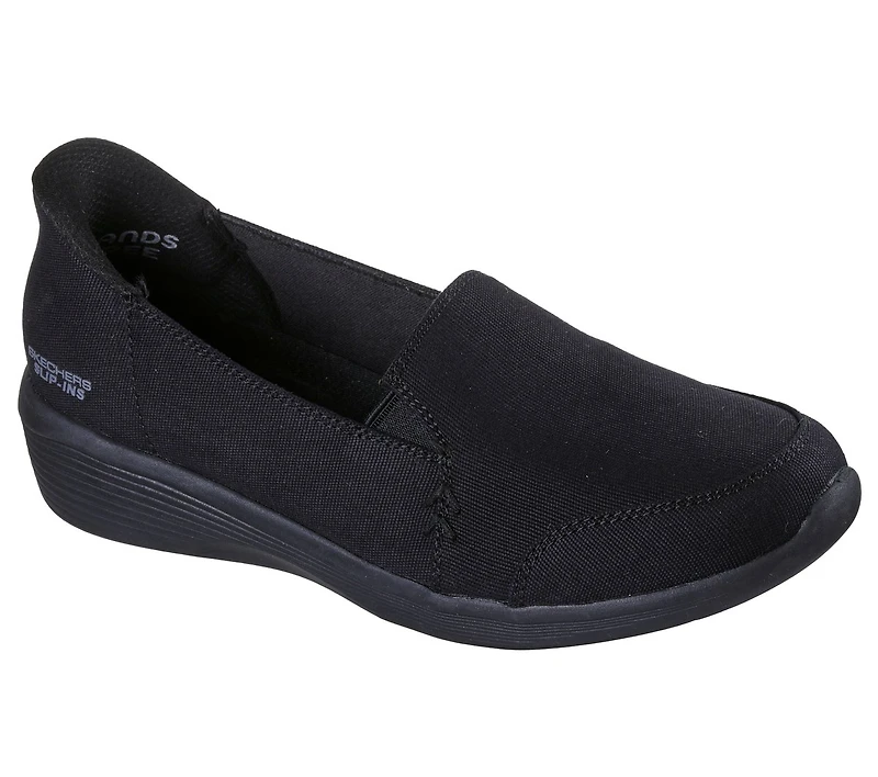 Skechers Slip-ins: Arya - Extraordinary