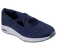 Martha Stewart: Arch Fit Living - Meadow Walks