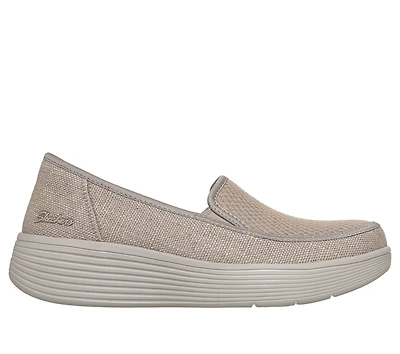 Relaxed Fit: Arch Fit Laguna - Sunday Walk