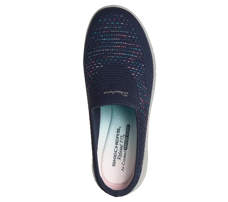 Relaxed Fit: Easy Going - Clear Days