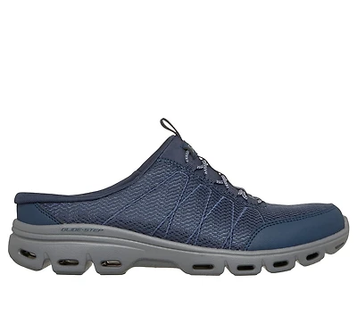 Relaxed Fit: Glide-Step Comfort