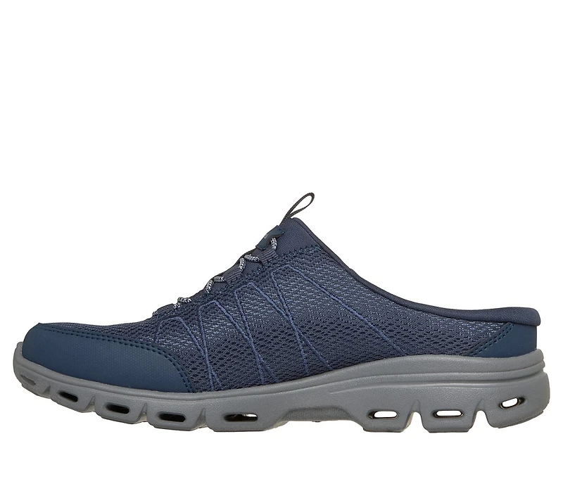 Relaxed Fit: Glide-Step Comfort