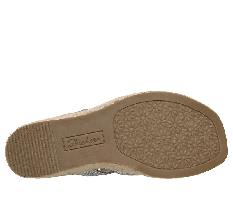 Martha Stewart: Iris - Unstoppable