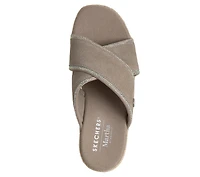 Martha Stewart: Iris - Elegant