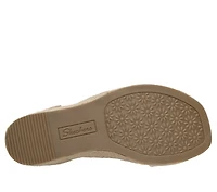 Martha Stewart: Iris - Modest Queen