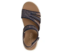 Wilshire Blvd - Breezy Walk