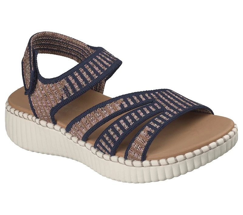 Wilshire Blvd - Breezy Walk