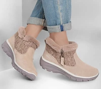 Relaxed Fit: Easy Going - Cozy Inn