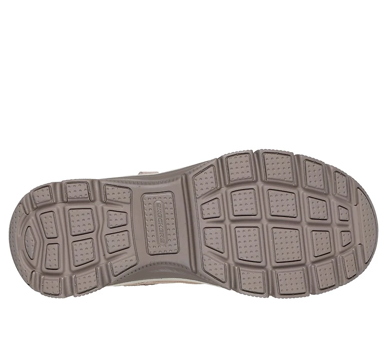 Relaxed Fit: Easy Going - Cozy Inn