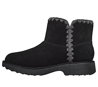 Skechers Slip-ins Relaxed Fit: Cozy Chalet - Shorty Snuggle