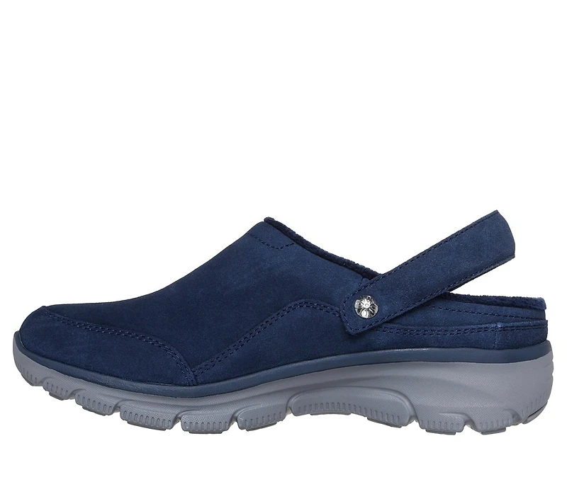 Relaxed Fit: Easy Going - Distinctive Charm