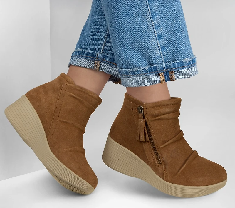 Relaxed Fit: Parallel Lite