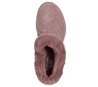 Martha Stewart: On-the-GO Joy - Mallie